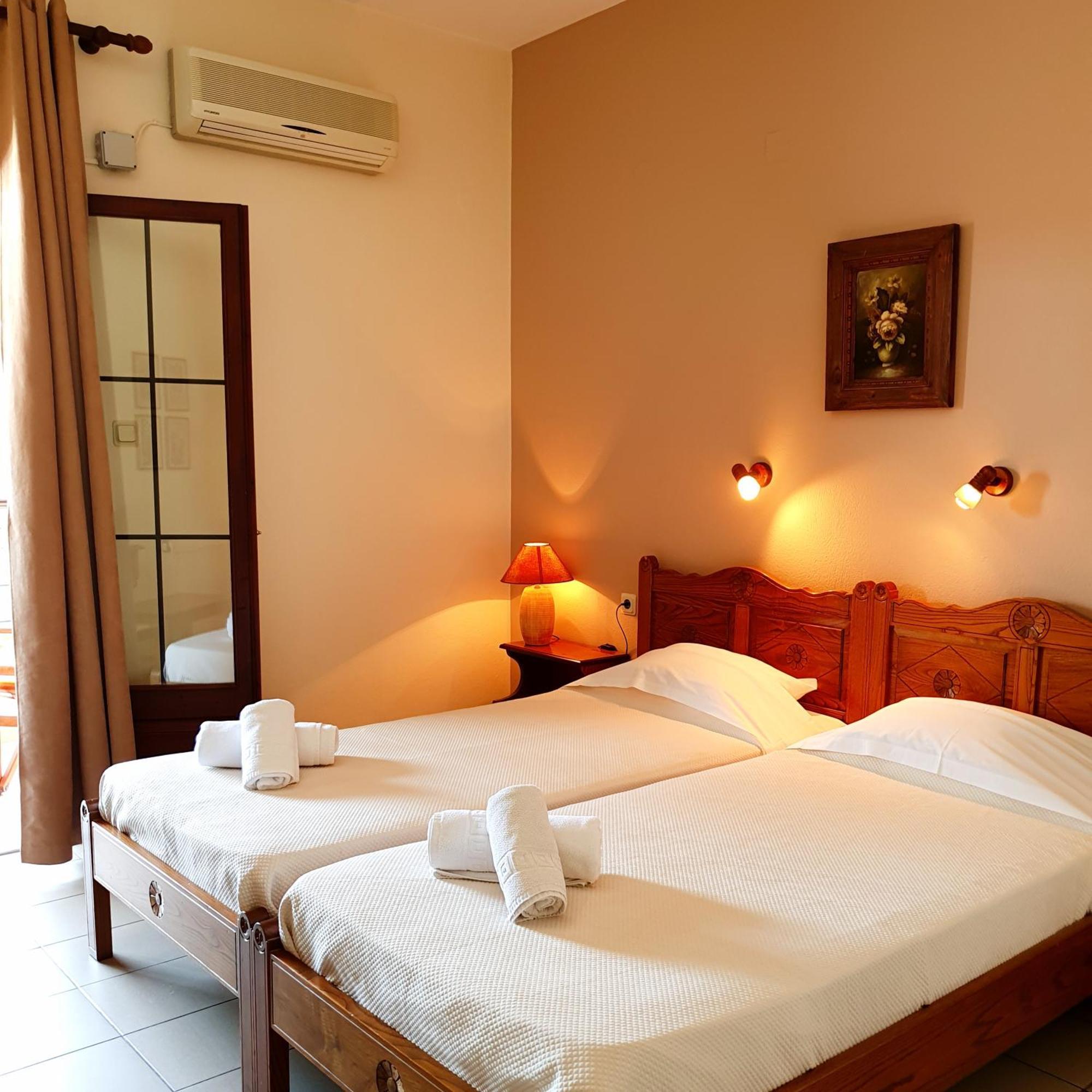 Pegasus Hotel & Coastal Cafe Kala Nera Zimmer foto